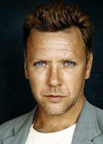 Mikael Persbrandt